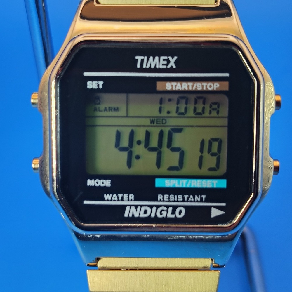 Vintage‎ 2010 Timex Indiglo TW5 38mm Mens Digital Sports Watch Triple GOLD Retro